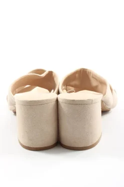 Pantoletten><noscript><img width=