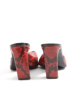 Pantoletten><noscript><img width=