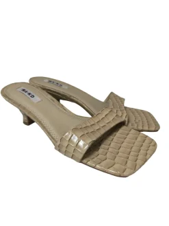 Pantoletten>NA-KD Absatz Pantoletten Größe 39 wollweiß