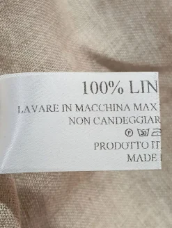 Tops><noscript><img width=