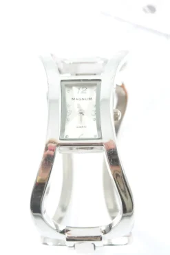Analoguhr-Magnum Online