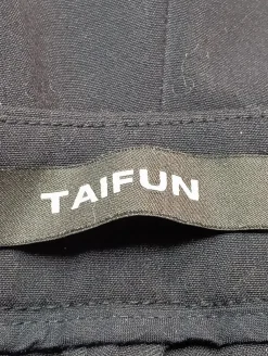 Anzüge><noscript><img width=