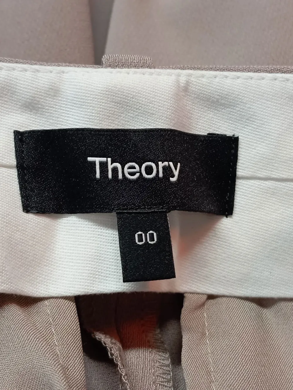 Anzüge>Theory Anzughose Größe 34 wollweiß