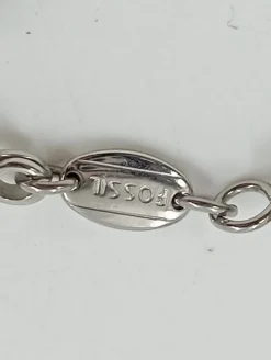 Armschmuck-Fossil Clearance