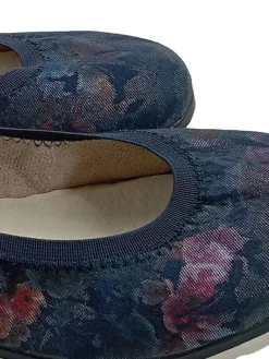 Ballerinas><noscript><img width=