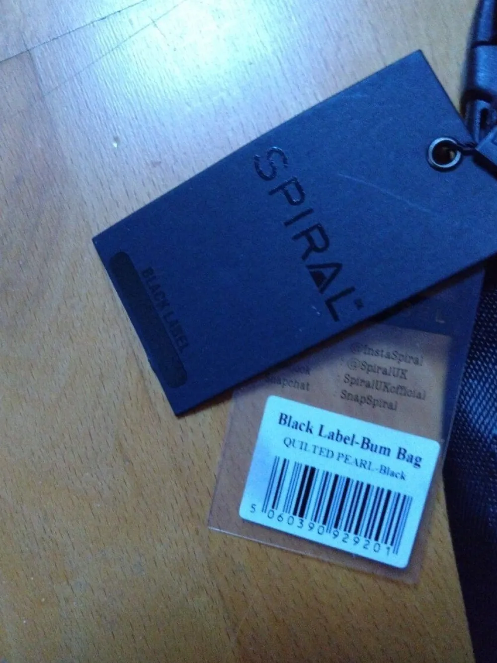 Beuteltaschen> Beuteltasche schwarz