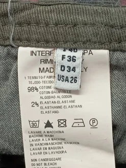 Jeans><noscript><img width=