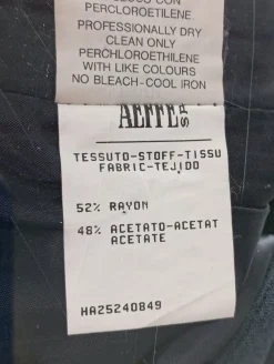 Business-Anzug Größe 38-Moschino