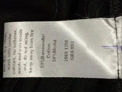 Jacken><noscript><img width=