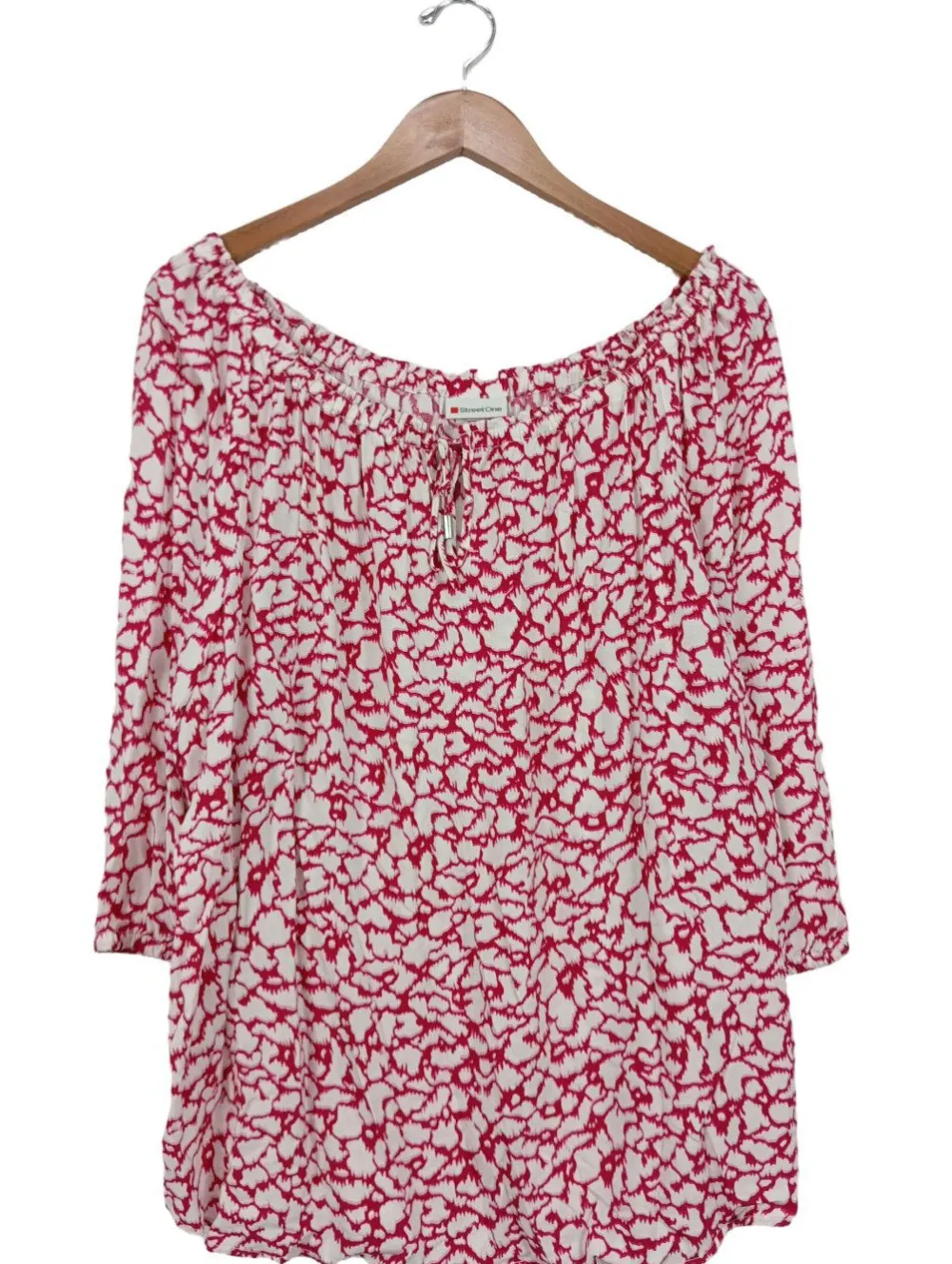 Carmen-Bluse Größe 42-Street One Hot