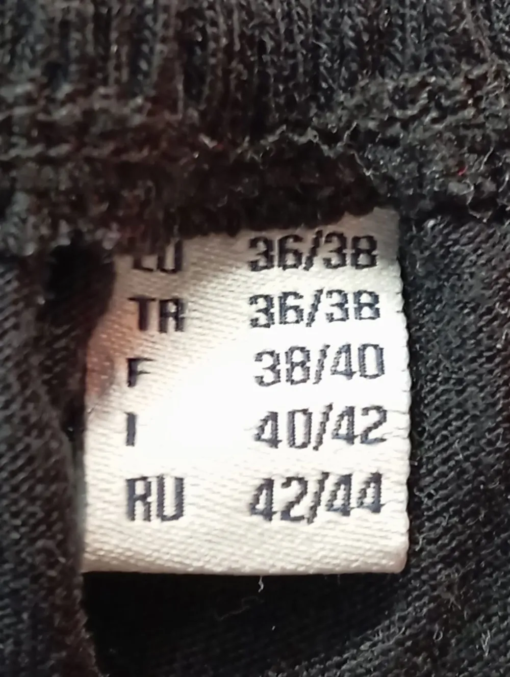 Carmen-Bluse Größe 36-Tchibo Hot