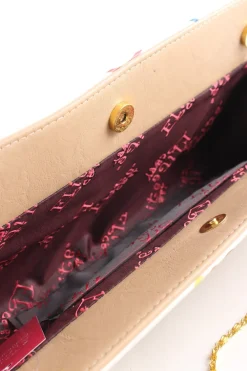 Clutches><noscript><img width=