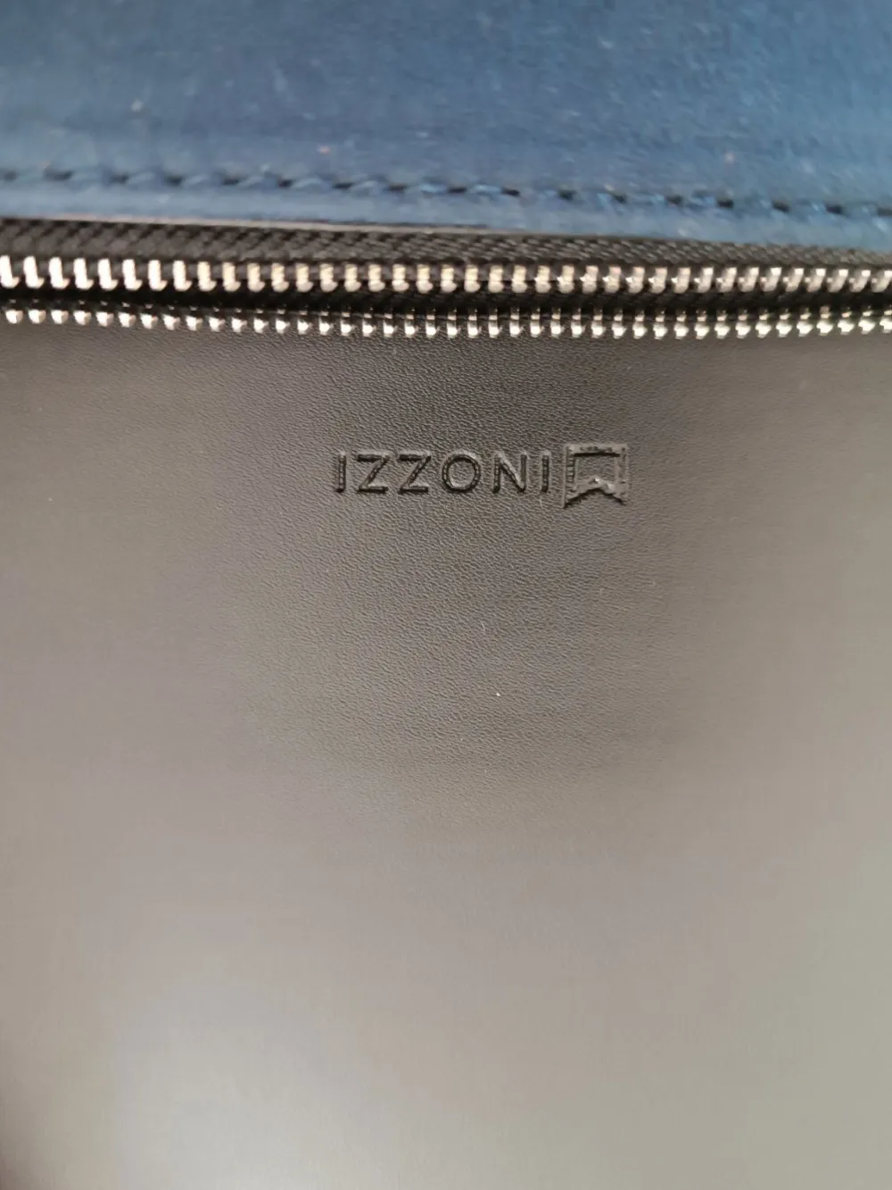 Clutches> Clutch blau