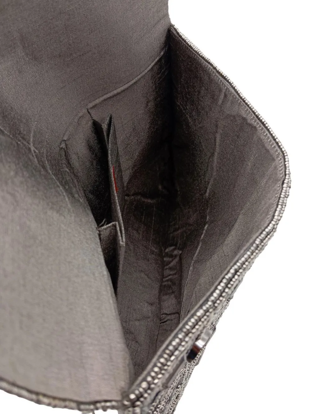 Clutch-the moshi Hot