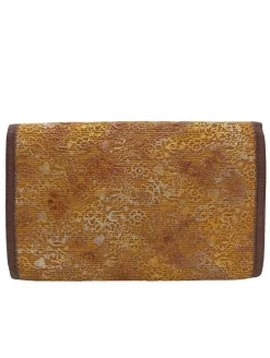 Clutches><noscript><img width=