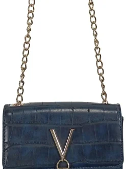 Clutches><noscript><img width=