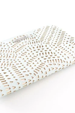 Clutch-Stella & Dot Online