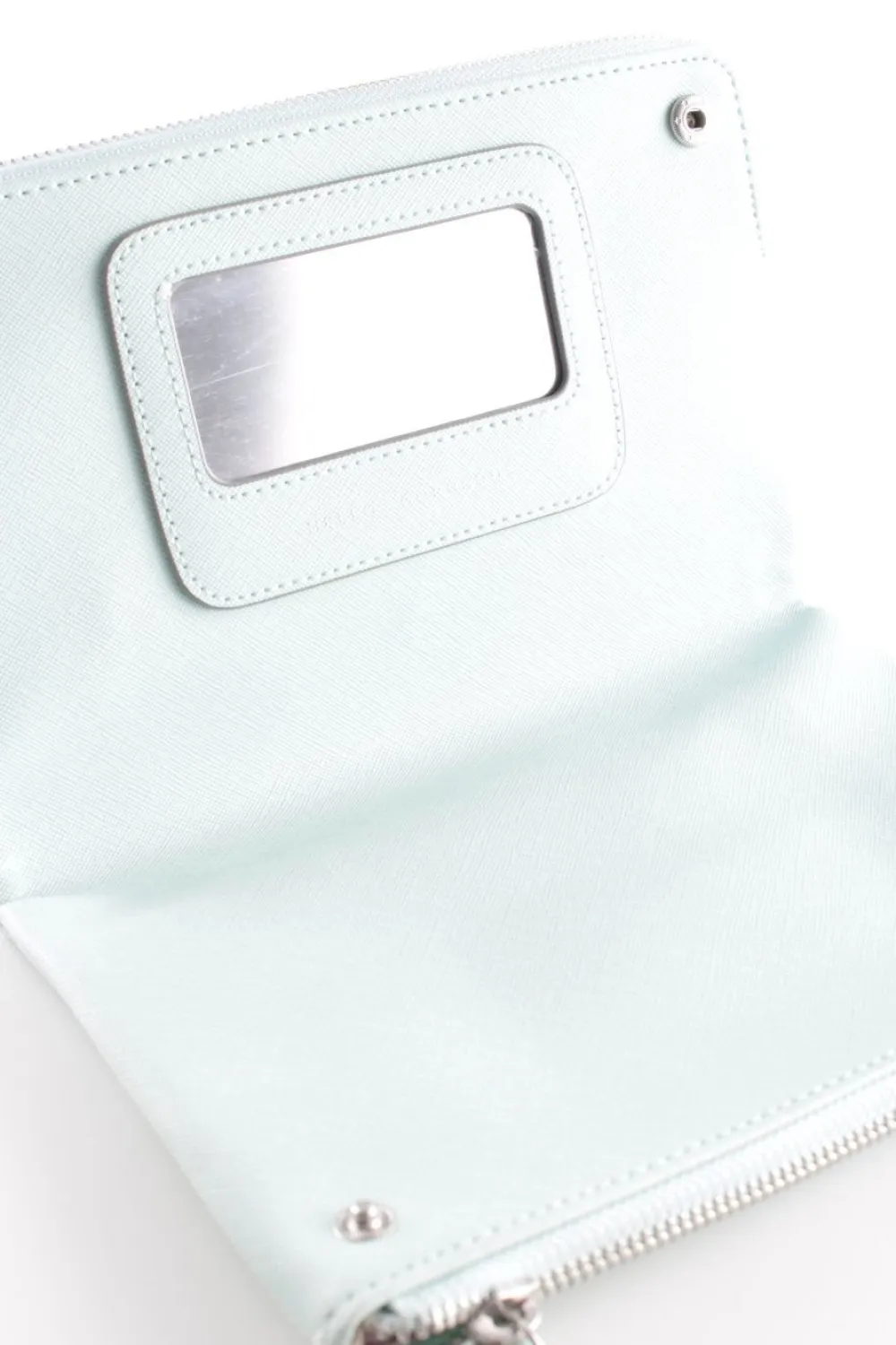 Clutch-Stella & Dot Online