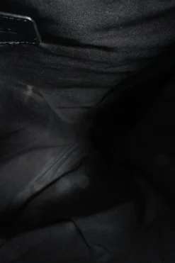 Clutches><noscript><img width=