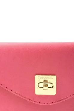 Clutches><noscript><img width=