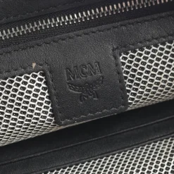 Clutches><noscript><img width=