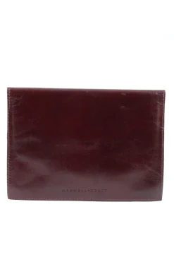 Clutch-Maxwell Scott Clearance