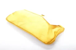 Clutches><noscript><img width=