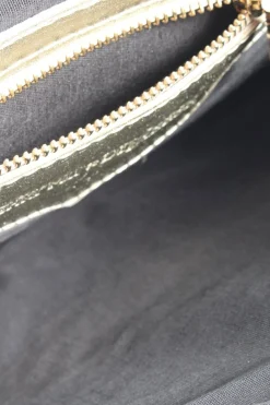 Clutches><noscript><img width=