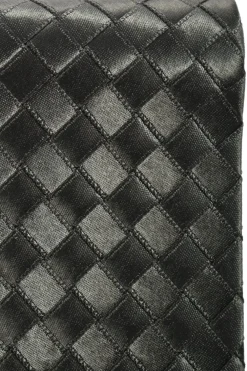 Clutches><noscript><img width=