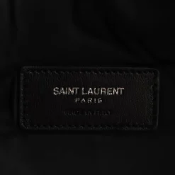 Clutches><noscript><img width=