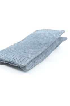 Clutches><noscript><img width=