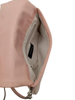 Clutches><noscript><img width=