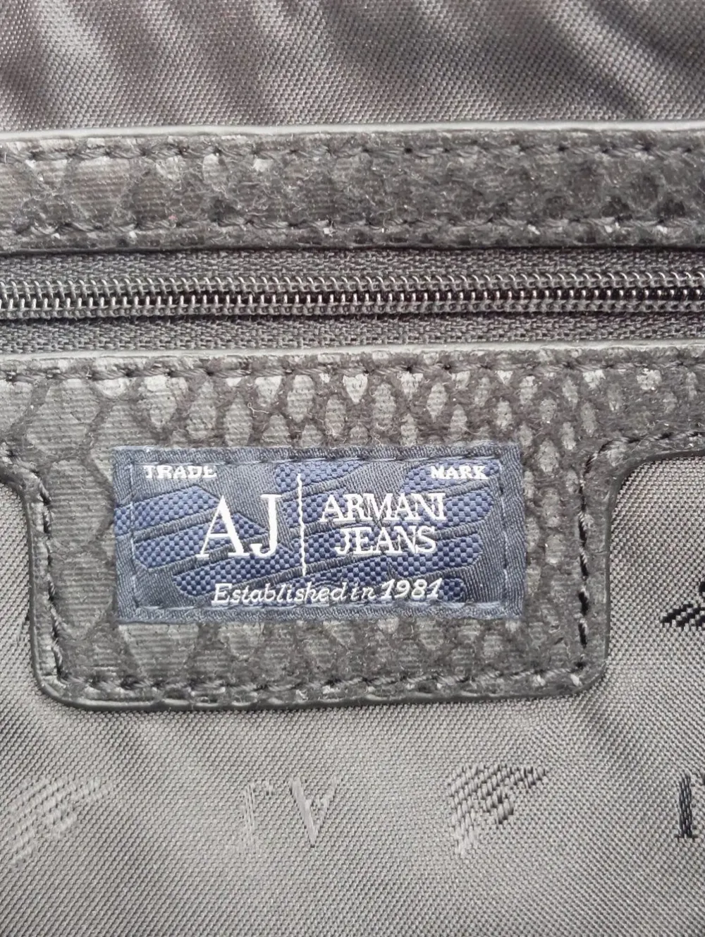 Clutch-Armani Online