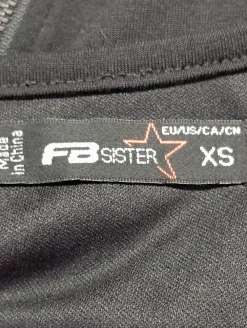 Kleider><noscript><img width=