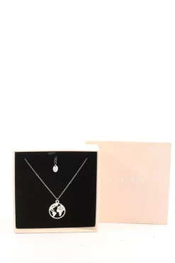 Colliers><noscript><img width=