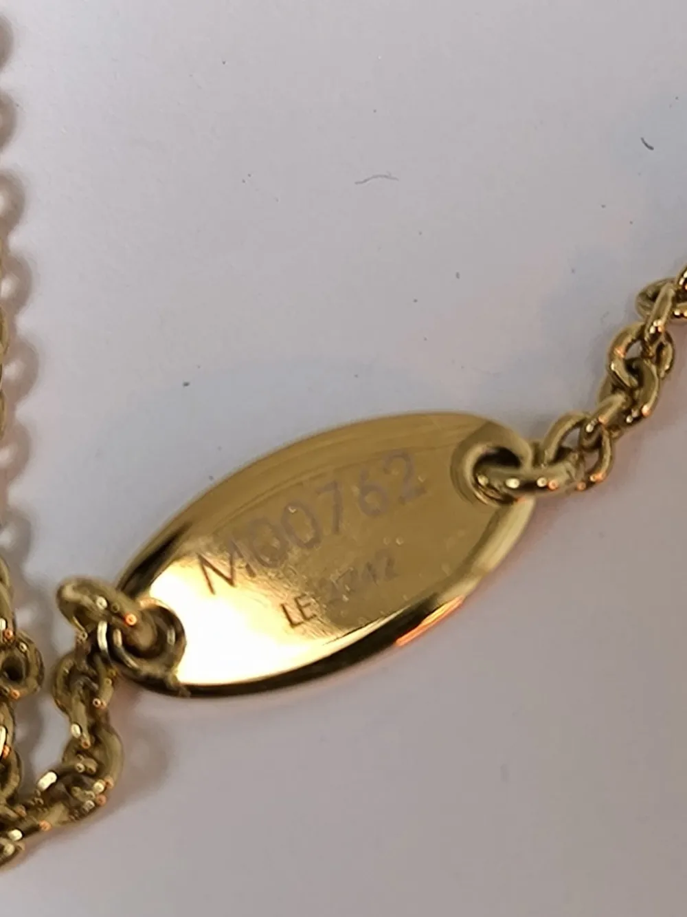 Collier-Louis Vuitton Sale