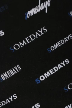 Shirts><noscript><img width=