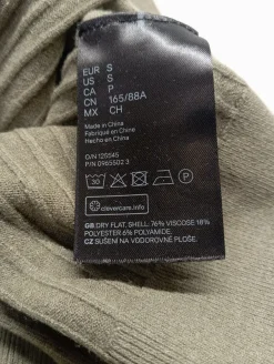 Tops><noscript><img width=