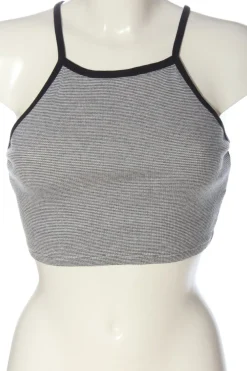 Cropped Top Größe 36-Pull & Bear Clearance