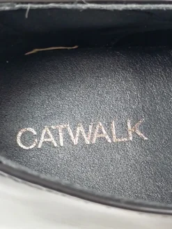 Derby Größe 39-Catwalk Online