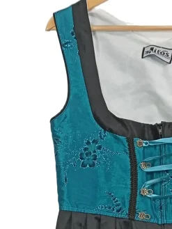Dirndl Größe 40- Outlet