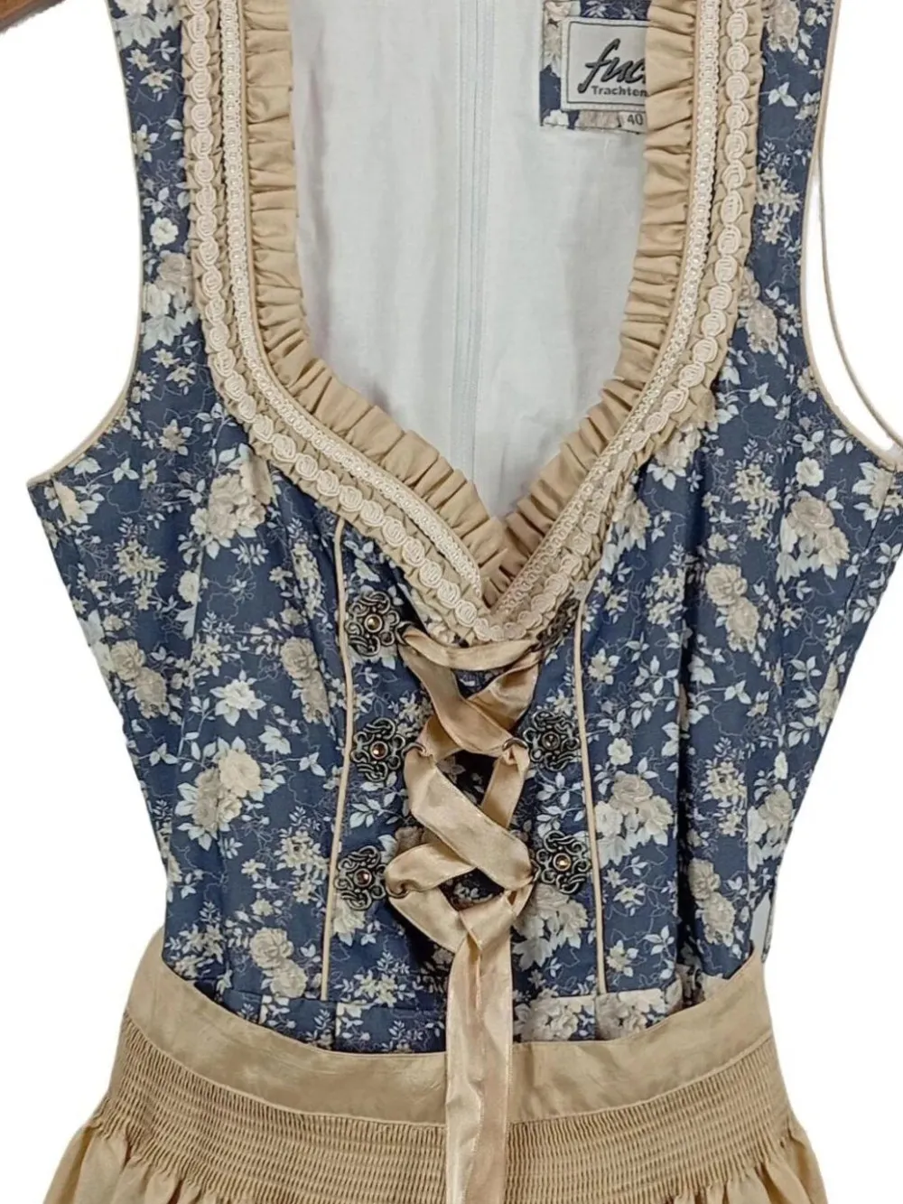 Dirndl Größe 40- Sale