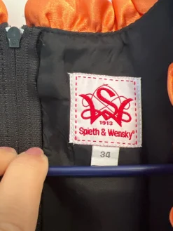 Dirndl Größe 34- New