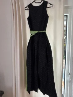Dirndl Größe 38- New
