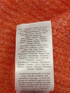 Pullover><noscript><img width=