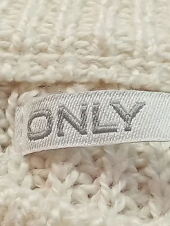 Pullover><noscript><img width=