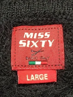 Pullunder><noscript><img width=