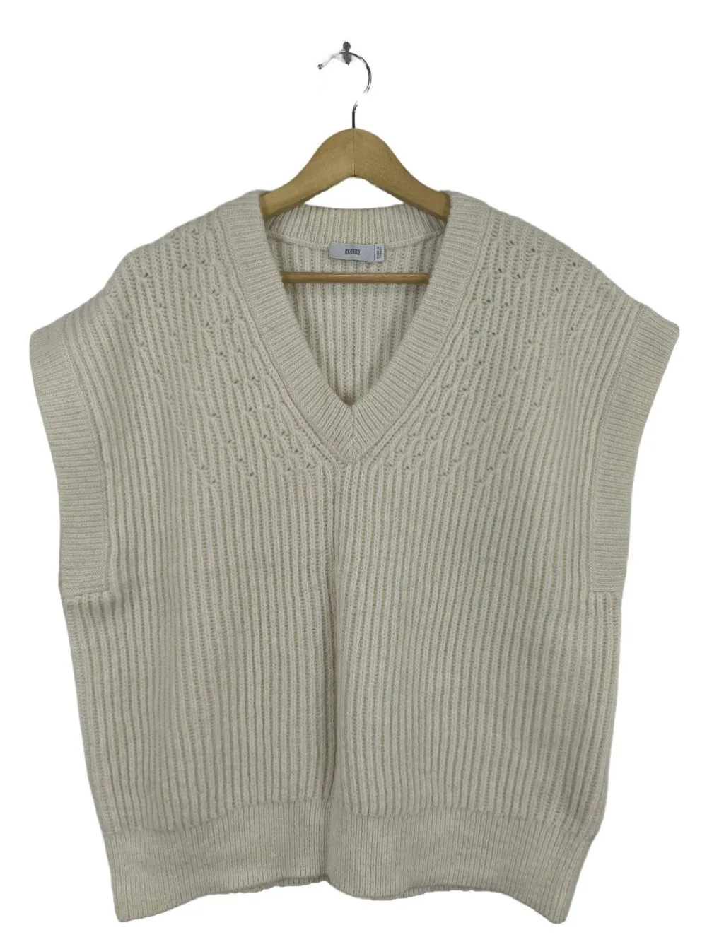 Pullunder>Closed Feinstrickpullunder Größe 36 wollweiß