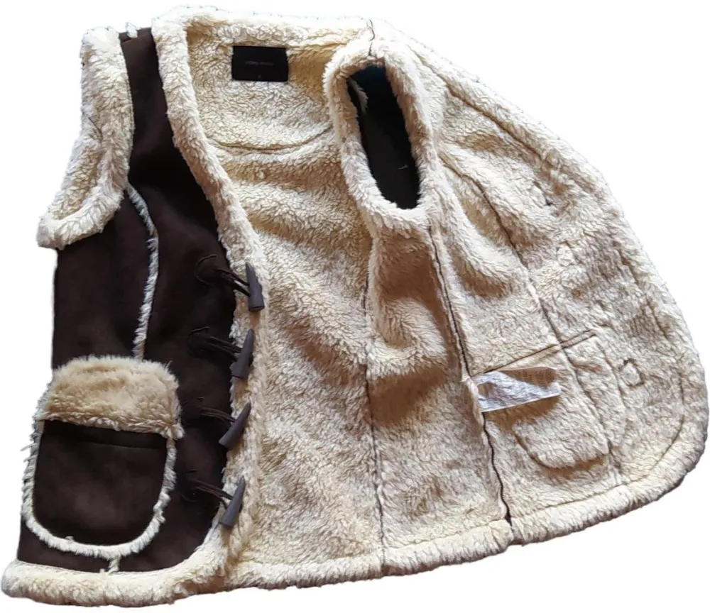 Westen>Vero Moda Fellweste Größe 36 braun