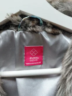 Westen> Fellweste Größe 36 braun